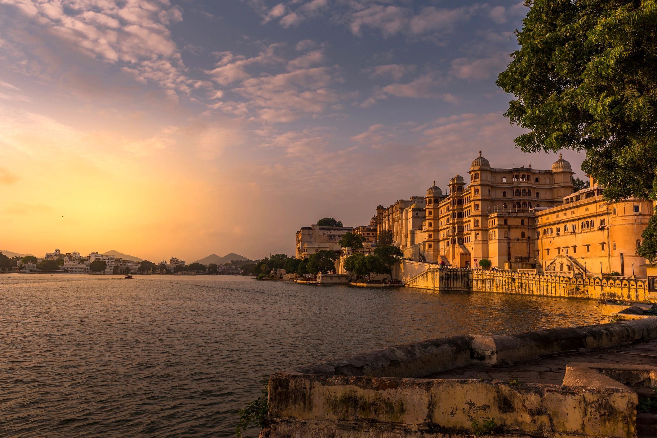 Indian heritage hotel architecture